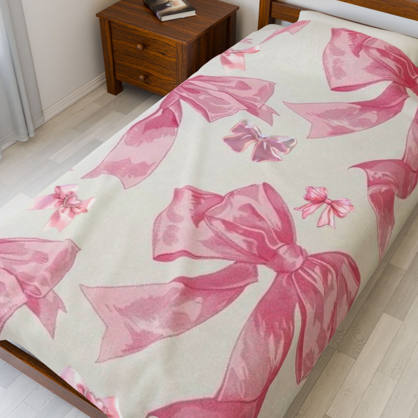 Chic Bow Design Velveteen Plush Blanket, Cozy Bedroom Decor, Pink Bow Throw for Kids, Nursery Gift, Soft Home Accessory